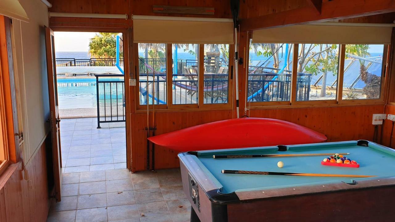 Astrofegia Beachfront Villa Pomos Bagian luar foto